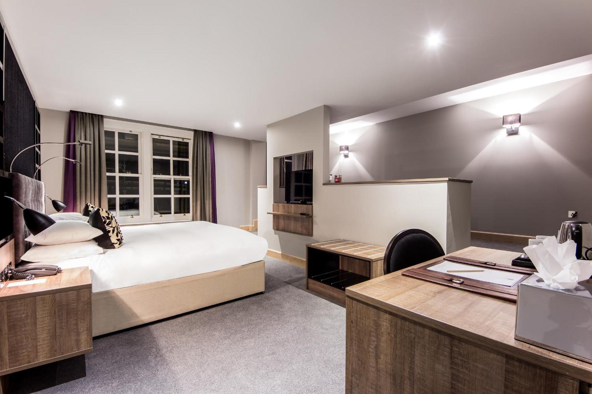 Deluxe King Room,1432755544:JPEG